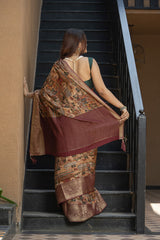 Stylish Ivory Dusty Silk Saree With Digital Print