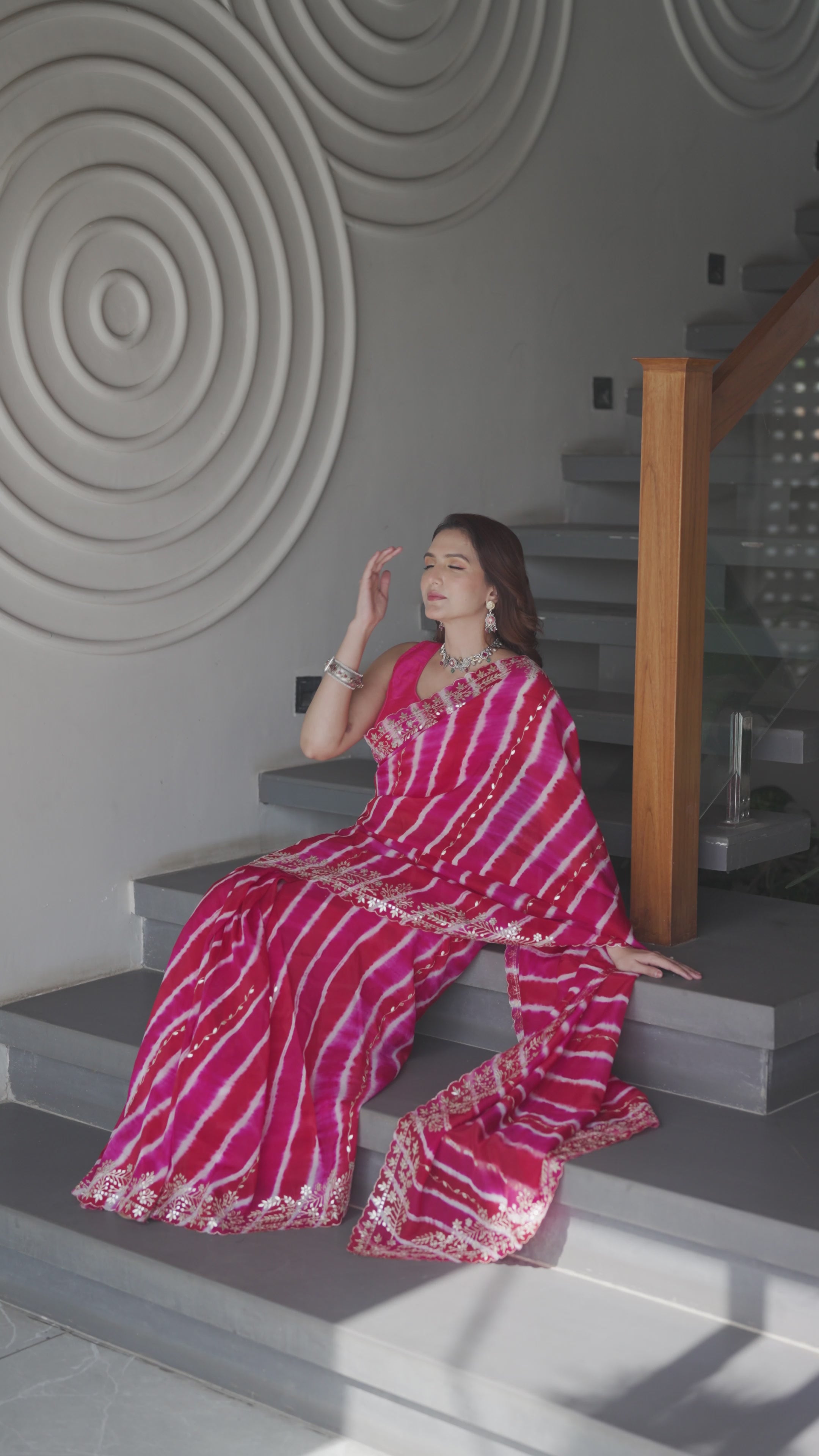 Beautiful Rani & Red Silk Saree